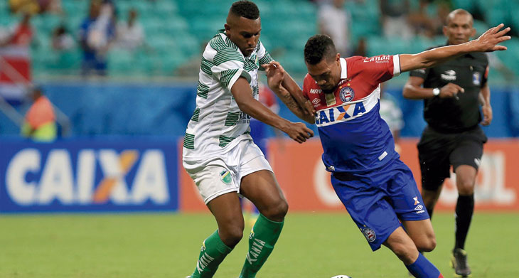 O atacante Hernane marcou o primeiro gol do Bahia contra o Altos-PI